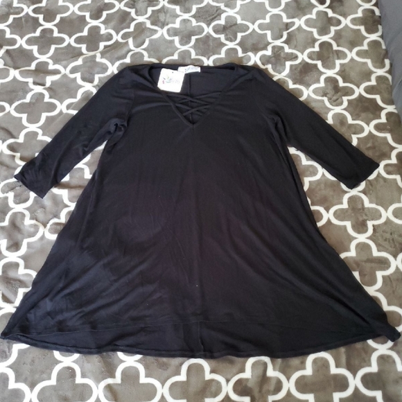 NWT Abby+Anna Flowy Blouse Small - Picture 4 of 4